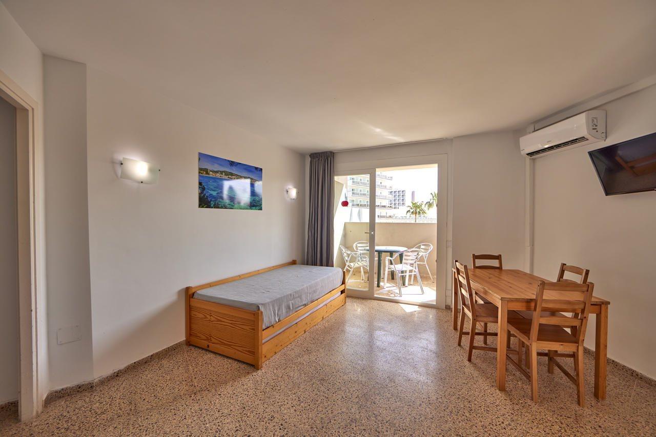 Magalluf Playa Apartments - Adults Only Exterior photo