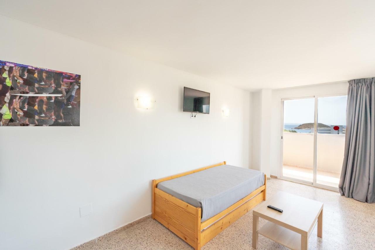 Magalluf Playa Apartments - Adults Only Exterior photo